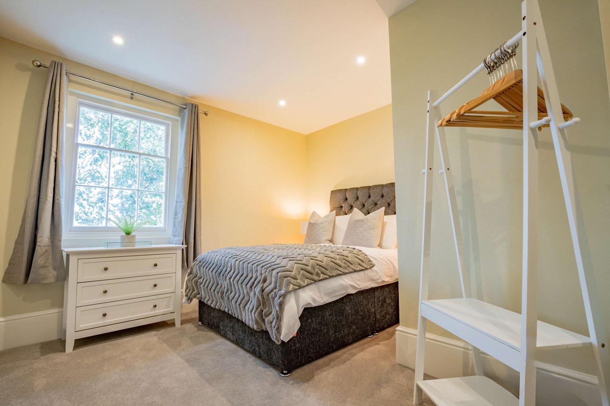 Host & Stay - Shaw Street Suite Вустер Экстерьер фото