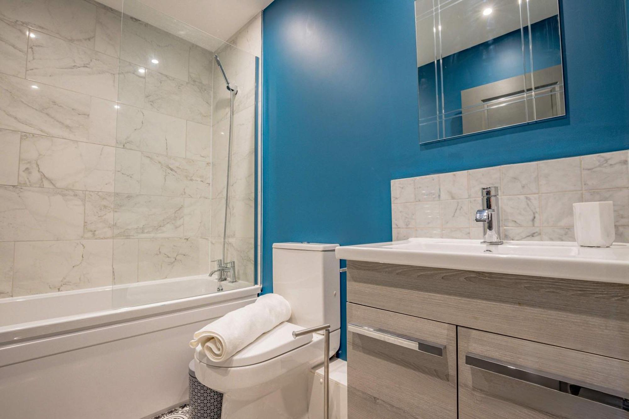 Host & Stay - Shaw Street Suite Вустер Экстерьер фото
