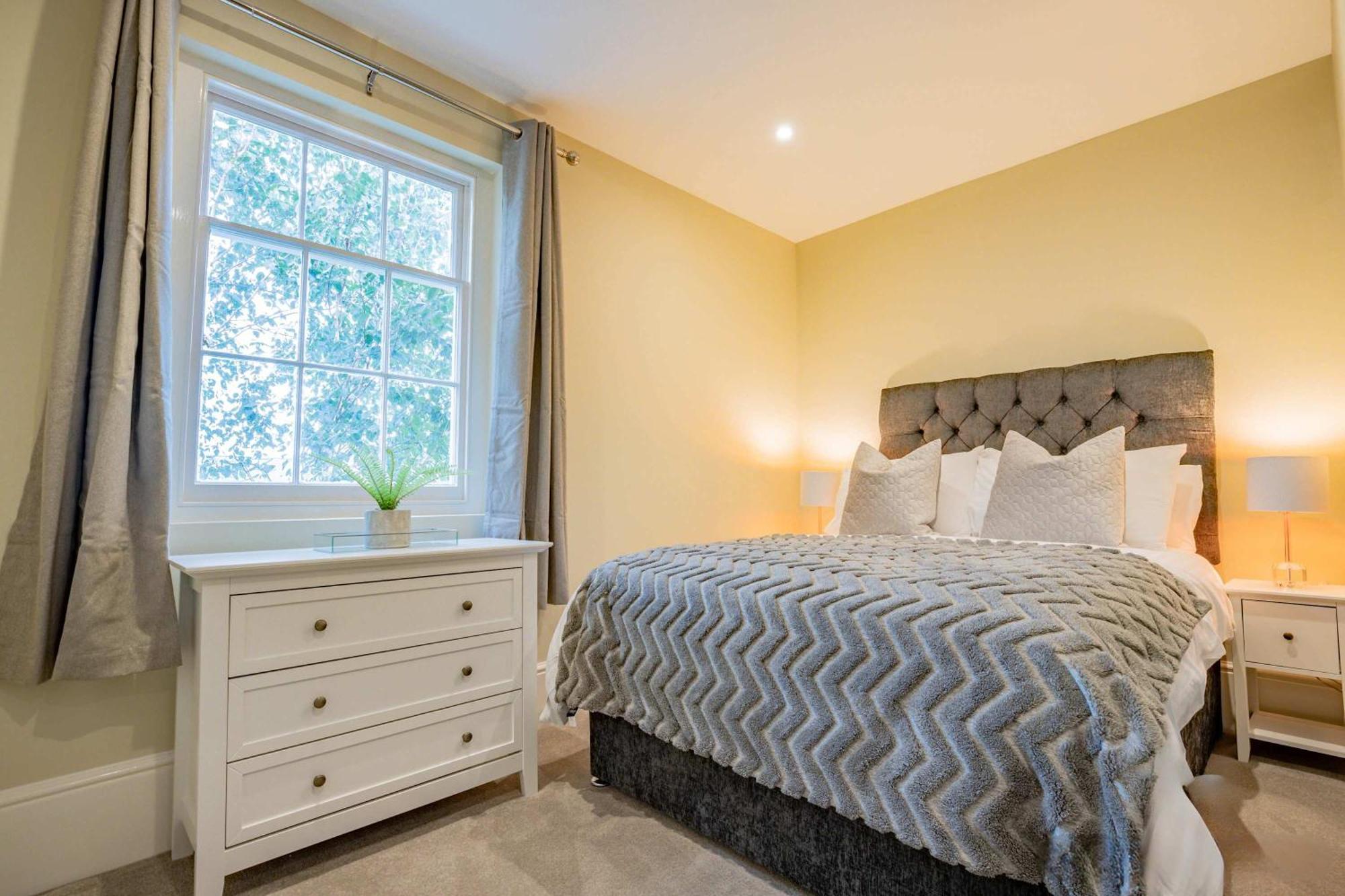Host & Stay - Shaw Street Suite Вустер Экстерьер фото
