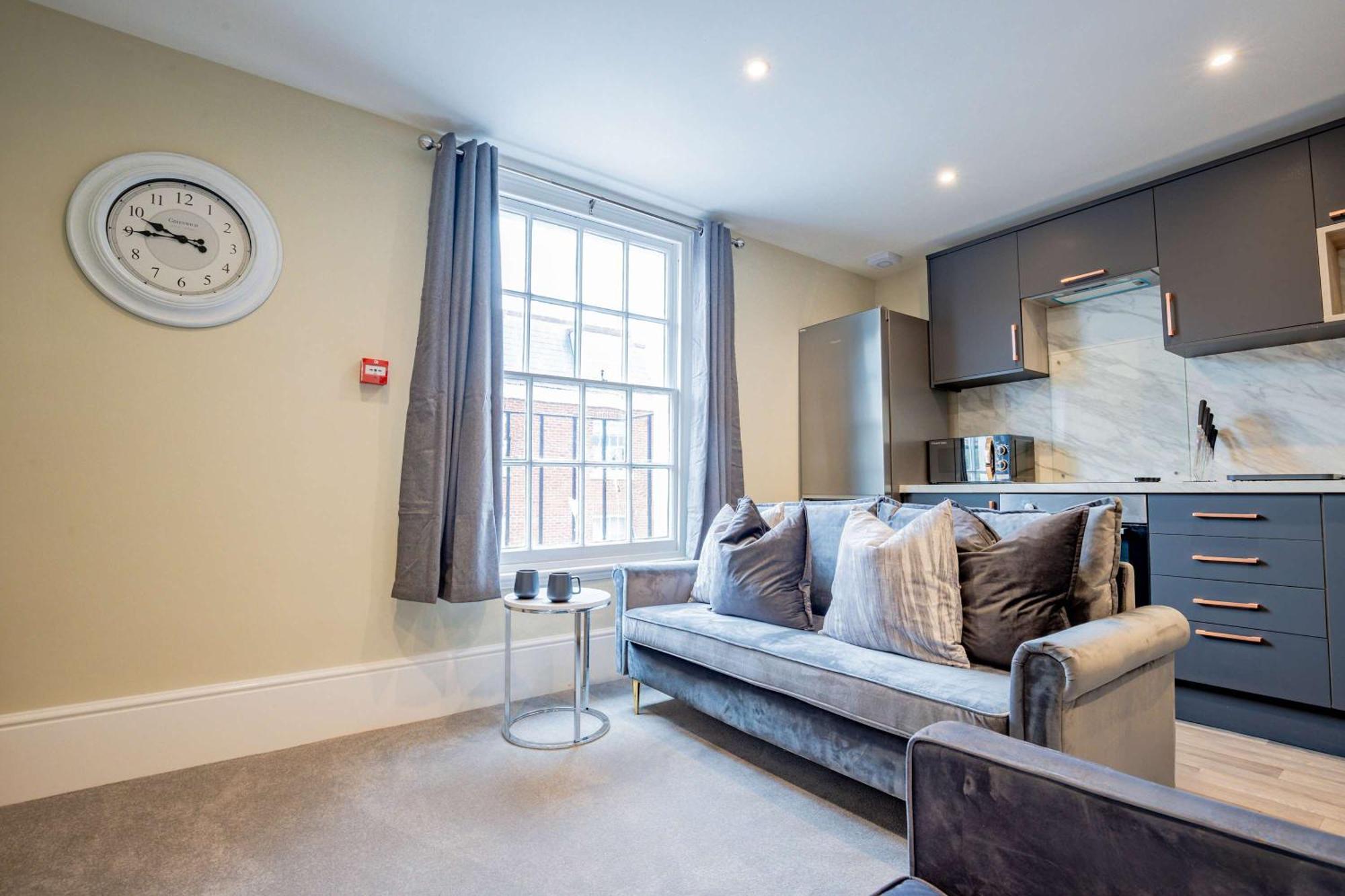 Host & Stay - Shaw Street Suite Вустер Экстерьер фото